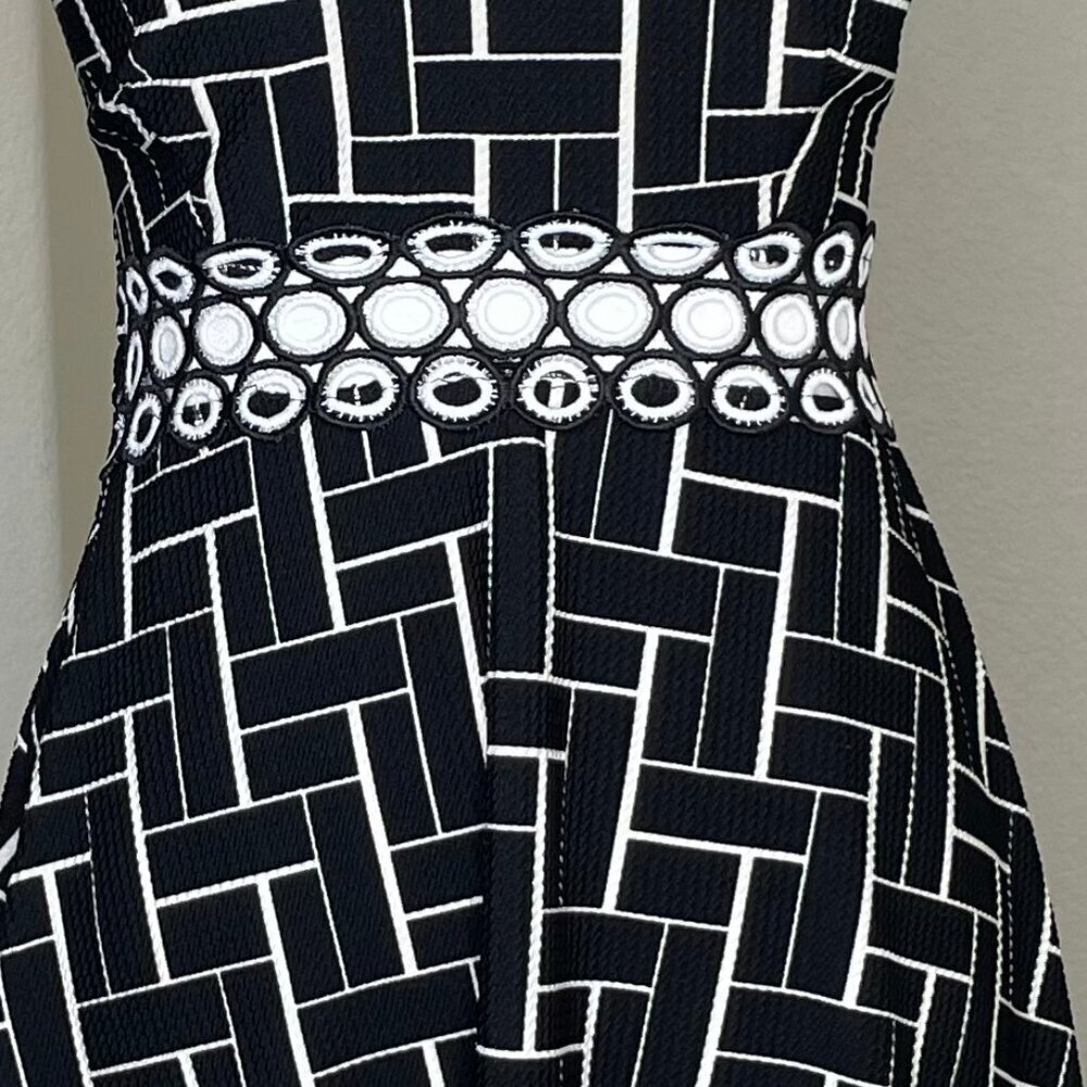 Indie Sleaze Geometric Mini Dress Black White Circle Lace Inset Waist S - Picture 4 of 7
